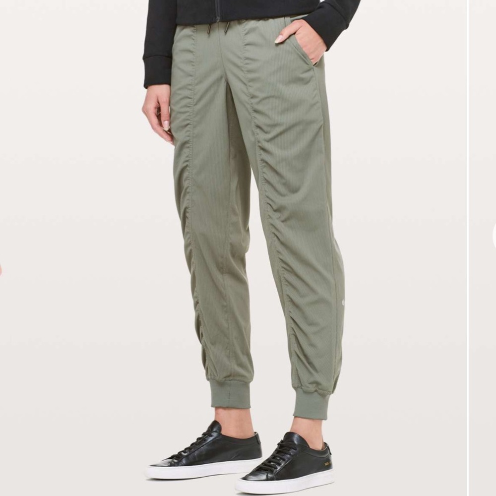 Lululemon dance studio jogger in sage